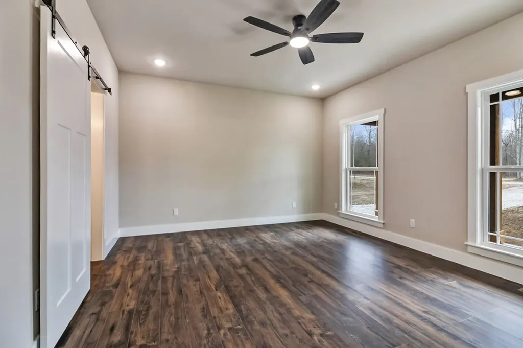 1076 Hargis Road Grimsley TN 38565