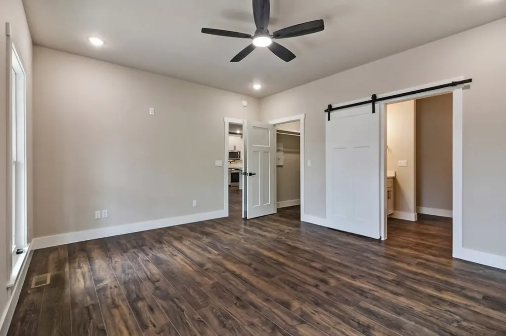 1076 Hargis Road Grimsley TN 38565