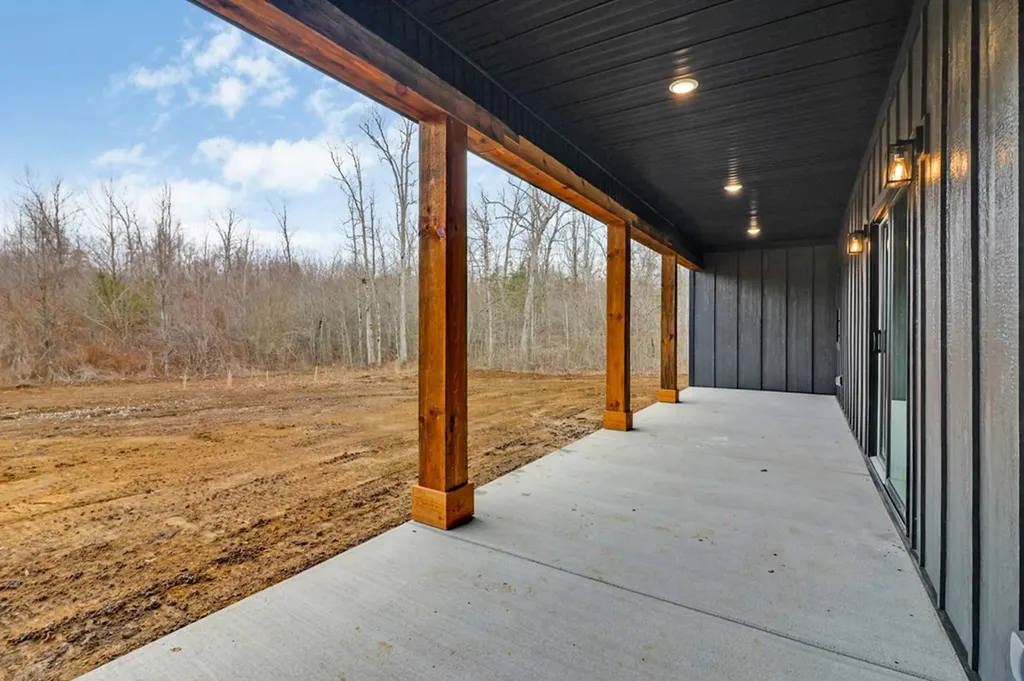 1076 Hargis Road Grimsley TN 38565