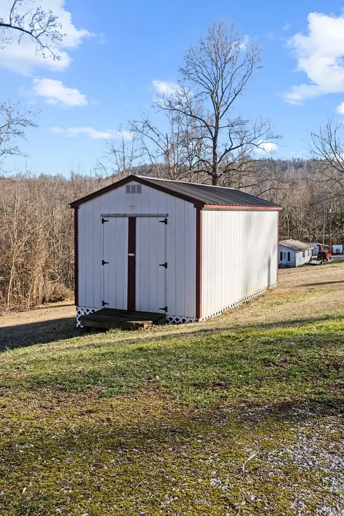 120 Dove Lane Monroe TN 38573