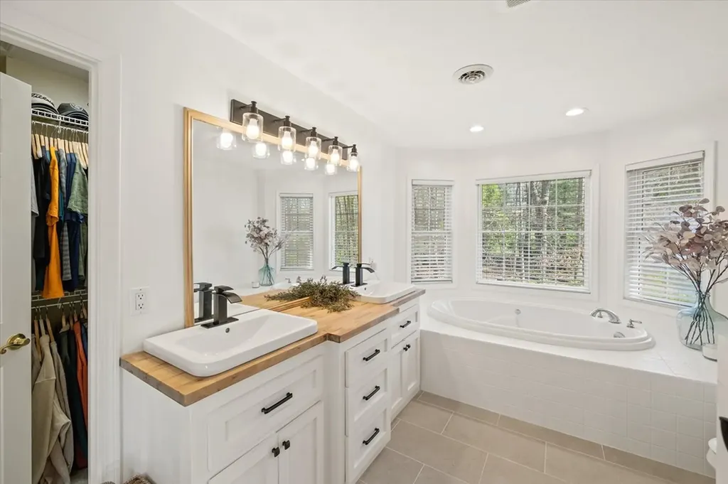 1160 Laurel Circle Crossville TN 38555