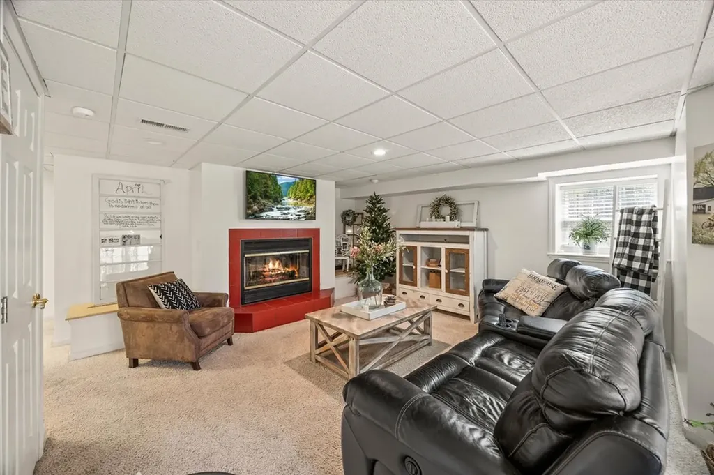 1160 Laurel Circle Crossville TN 38555