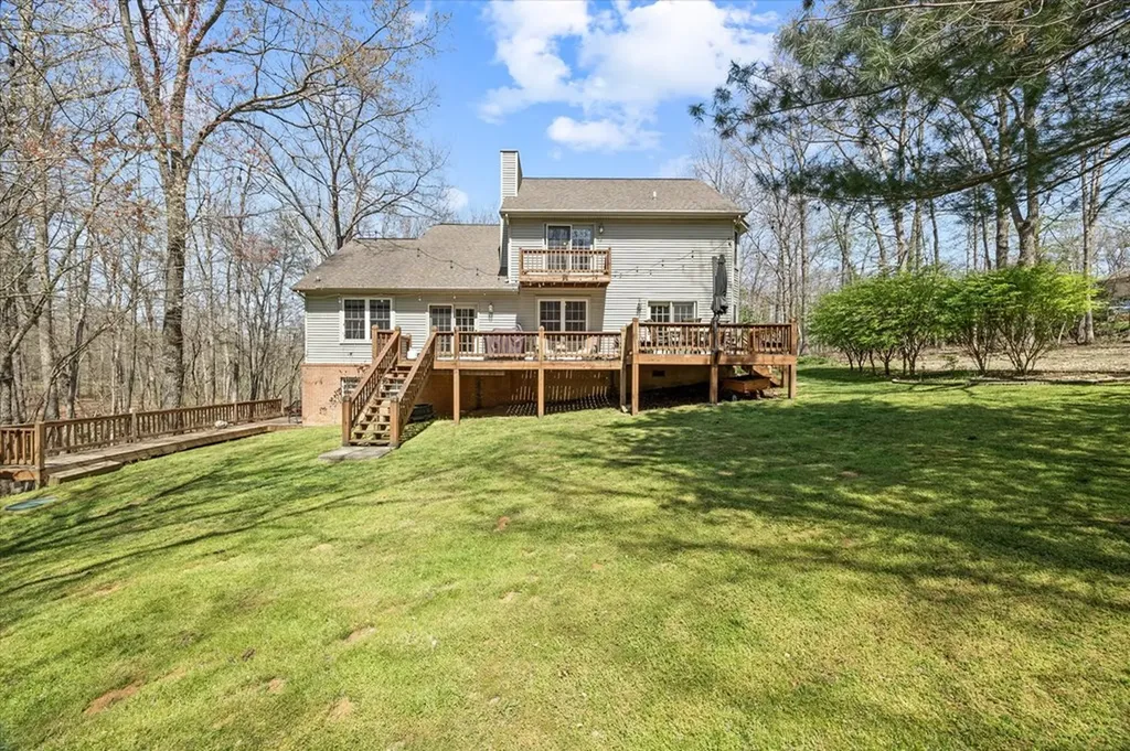 1160 Laurel Circle Crossville TN 38555