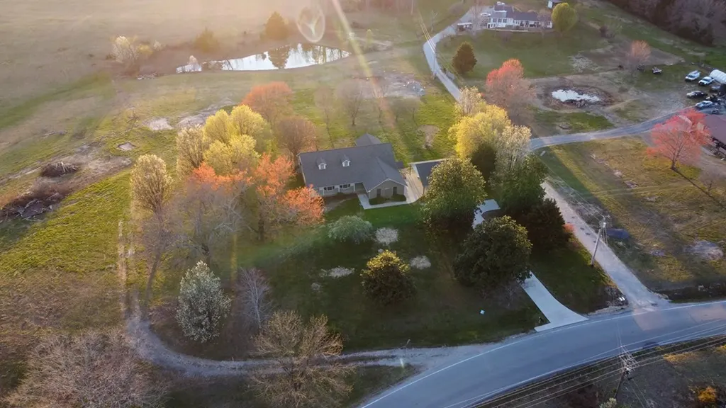 3857 Baxter Road Baxter TN 38544