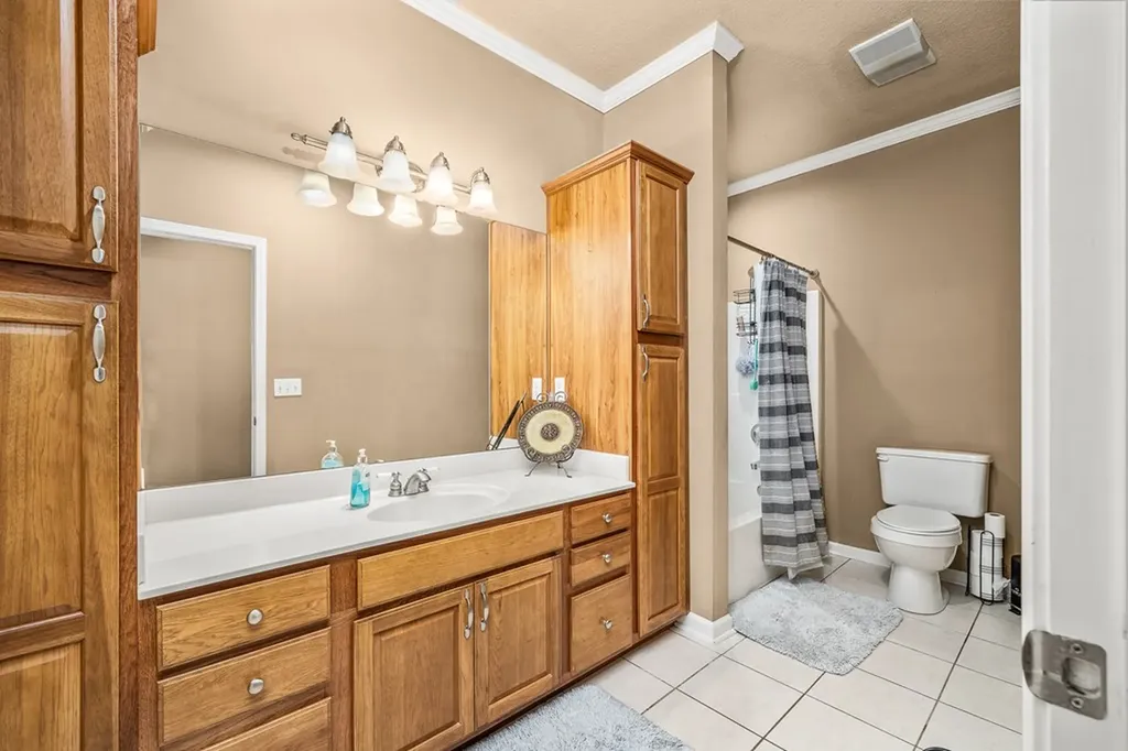 1051 Heathwood West Drive Cookeville TN 38506