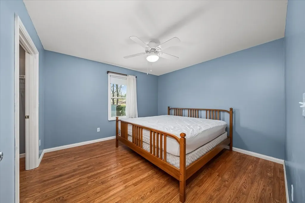 222 Valley Lane Crossville TN 38555