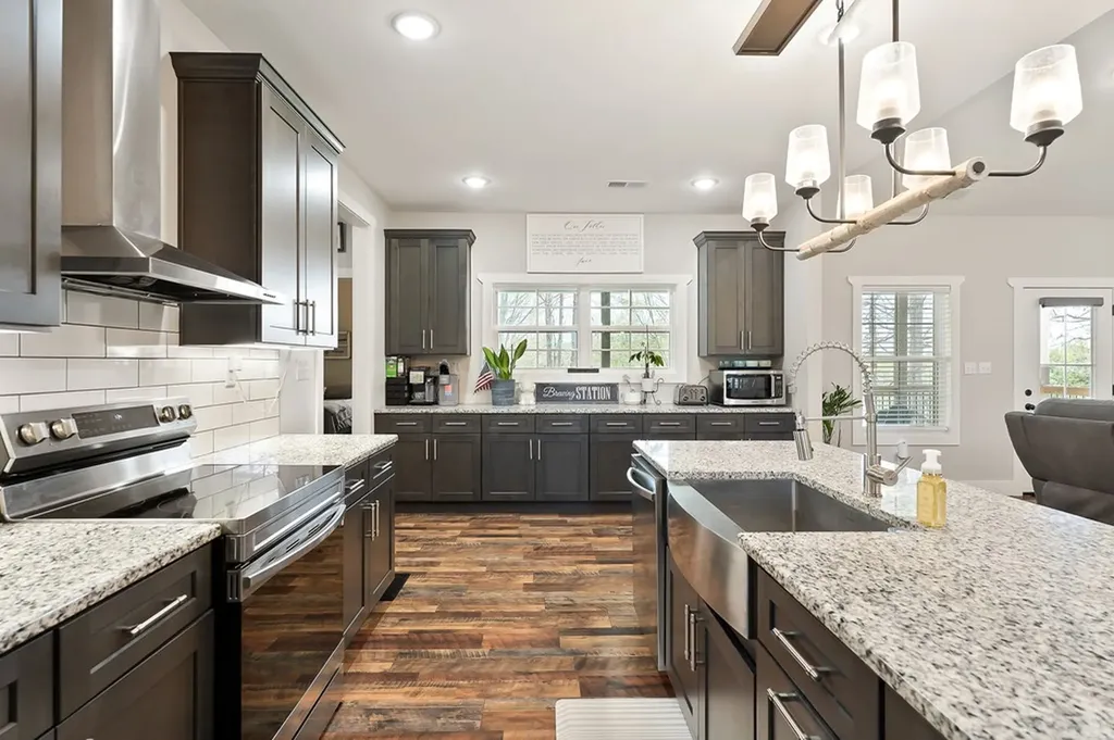 6950 Burgess Falls Road Baxter TN 38544