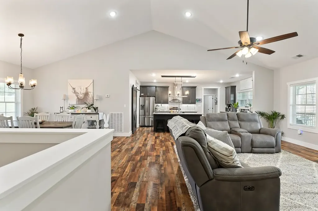 6950 Burgess Falls Road Baxter TN 38544