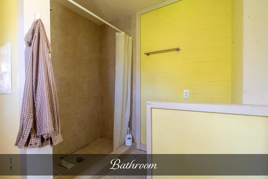 2212 Mack Floyd Road Sparta TN 38583