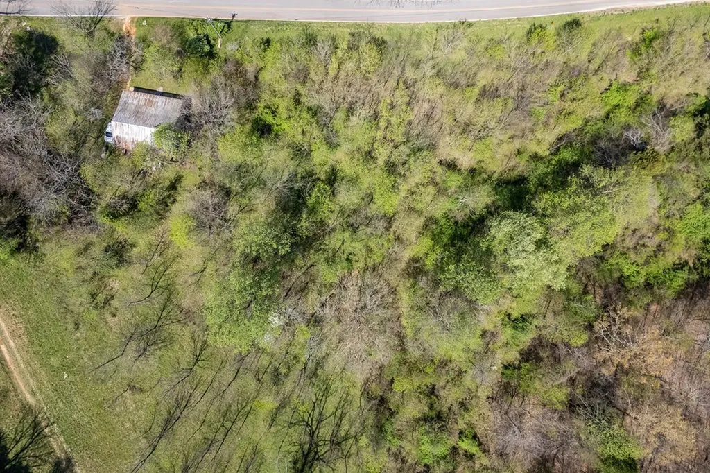 2212 Mack Floyd Road Sparta TN 38583