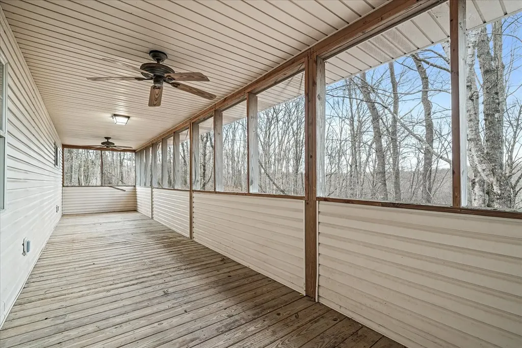 708 Poston Drive Monterey TN 38574