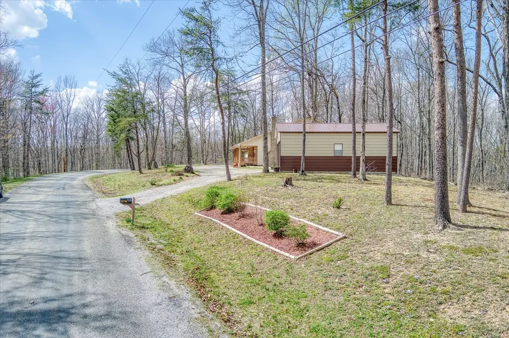 708 Poston Drive Monterey TN 38574