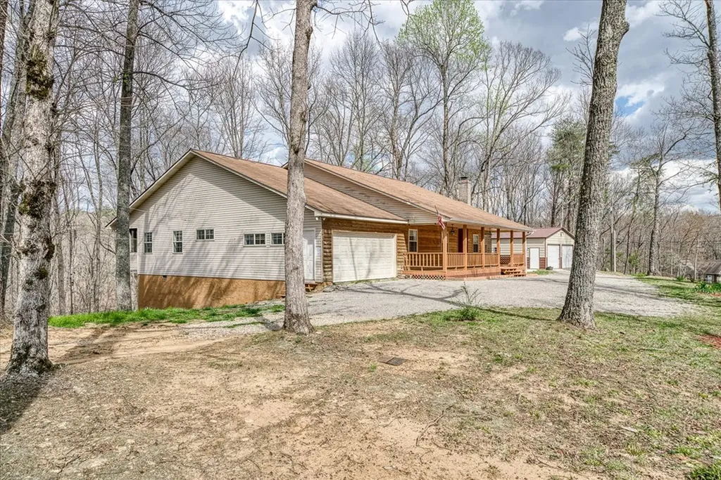 708 Poston Drive Monterey TN 38574