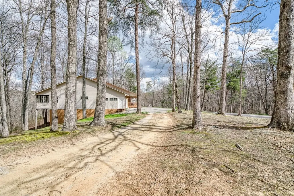 708 Poston Drive Monterey TN 38574