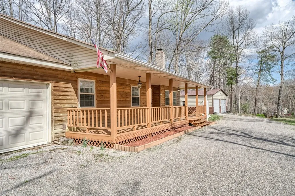 708 Poston Drive Monterey TN 38574