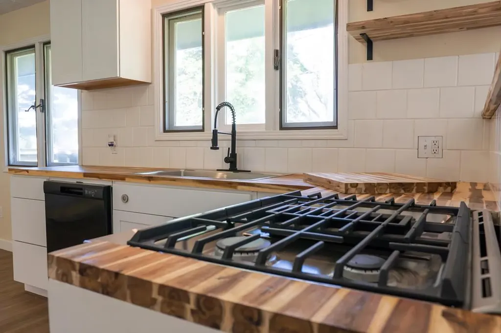 395 Church Street Spencer TN 38585