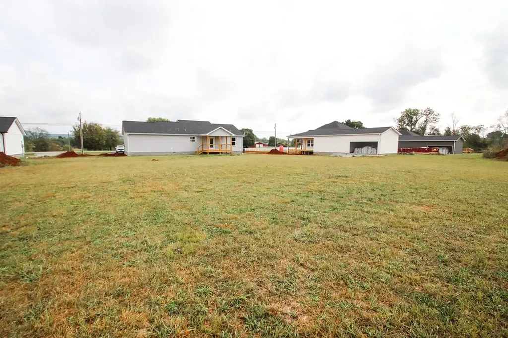 3412 Mcminnville Highway Sparta TN 38583