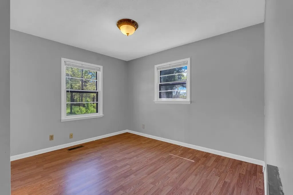 455 Spring Valley Mcminnville TN 37110