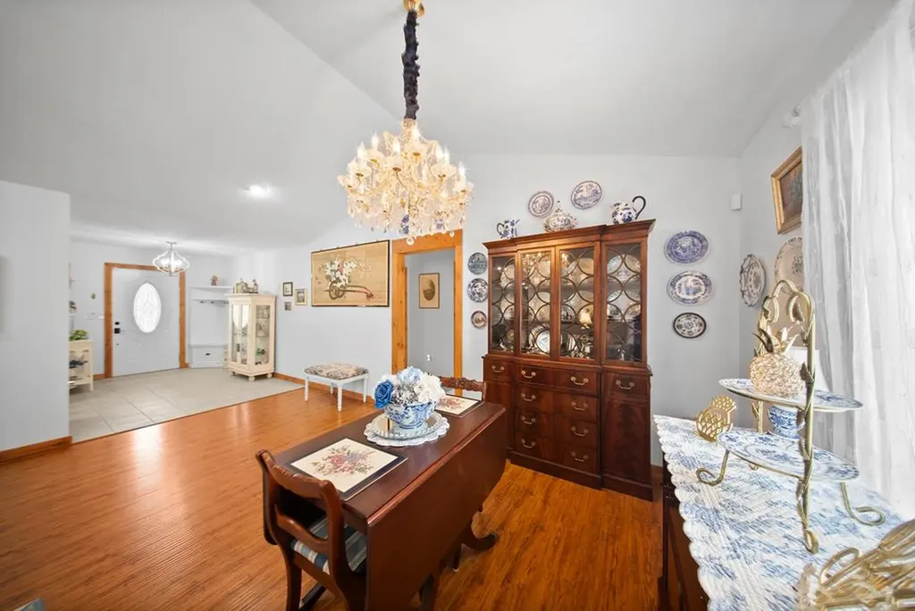 533 T Road Monterey TN 38574