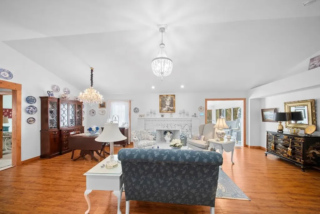 533 T Road Monterey TN 38574