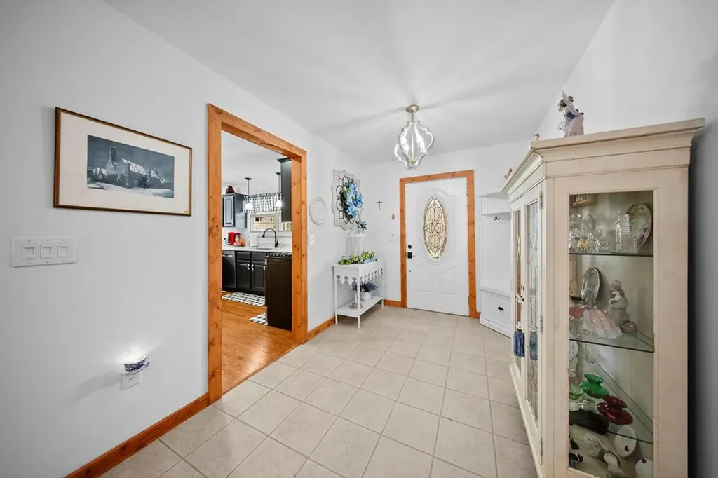 533 T Road Monterey TN 38574