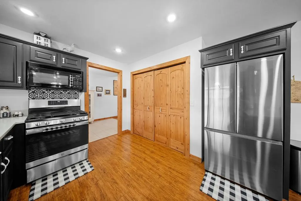 533 T Road Monterey TN 38574