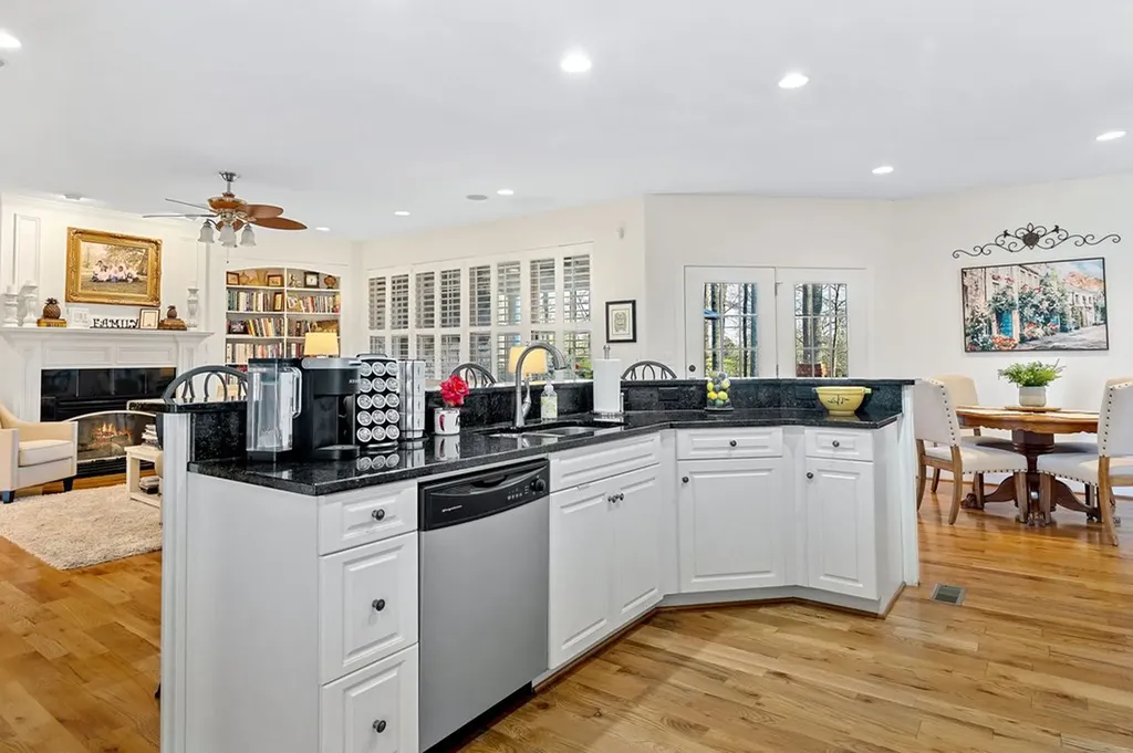 175 Southern Woods Court Cookeville TN 38506