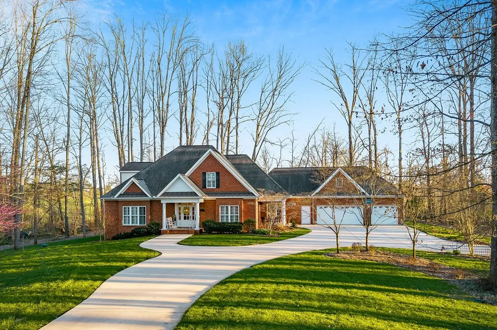 175 Southern Woods Court Cookeville TN 38506