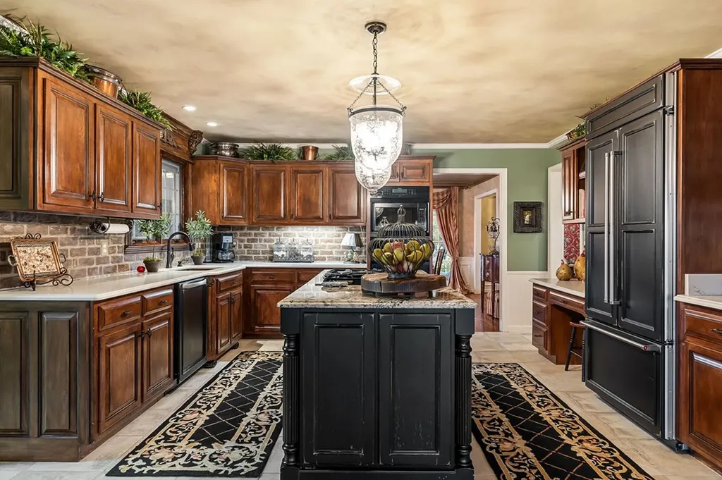 180 Austin Ridge Road Baxter TN 38544