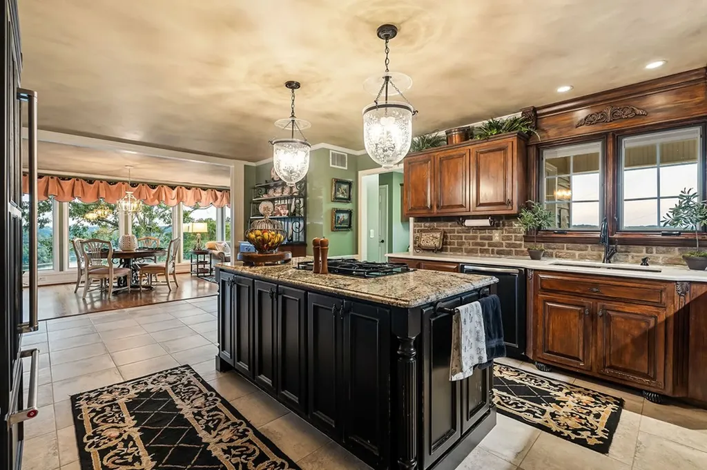 180 Austin Ridge Road Baxter TN 38544