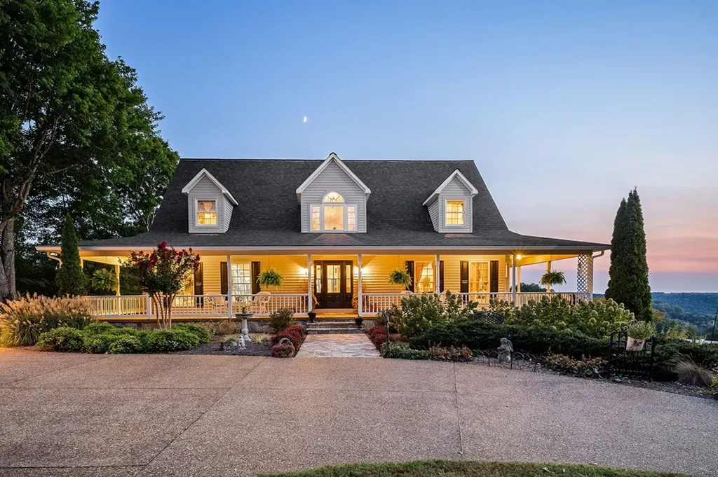 180 Austin Ridge Road Baxter TN 38544