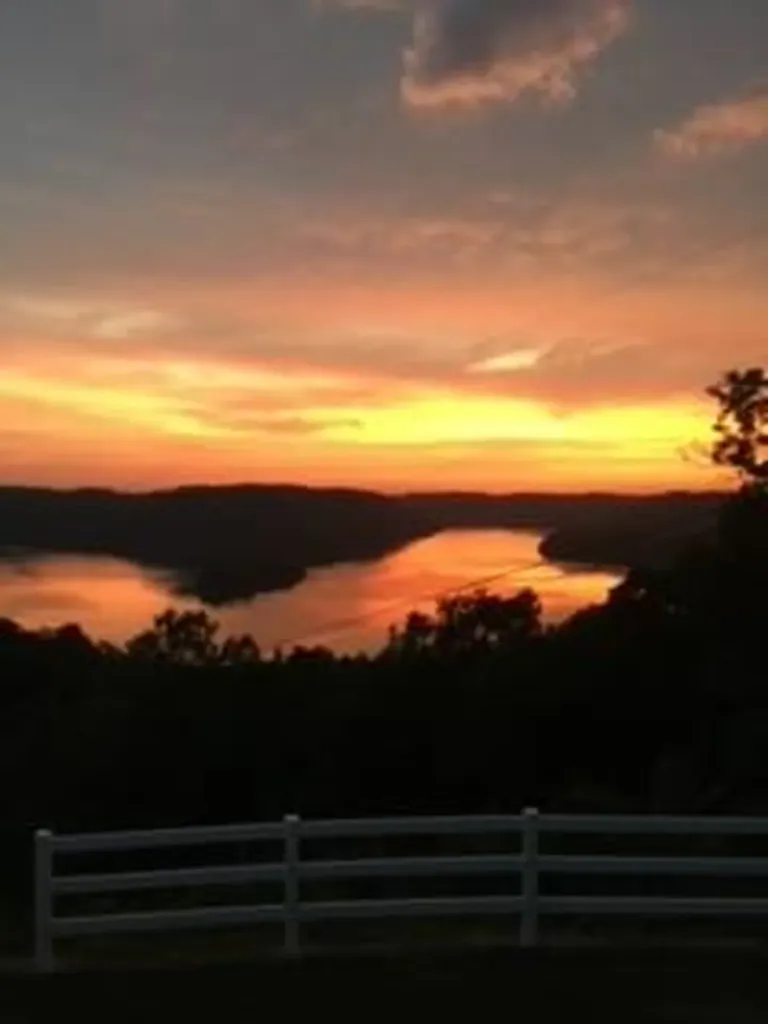 180 Austin Ridge Road Baxter TN 38544