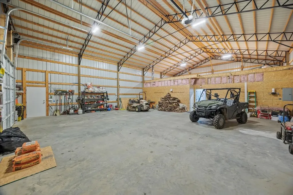 209 Simmental Lane Hilham TN 38568