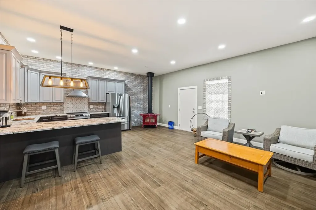 209 Simmental Lane Hilham TN 38568