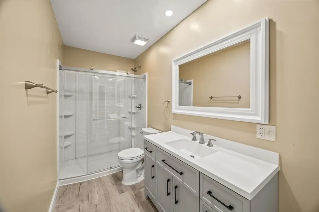 299 Shire Lane Celina TN 38551