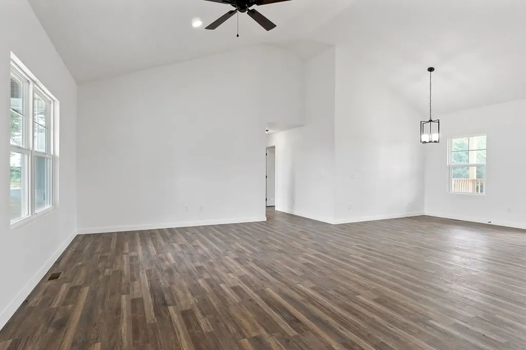 4545 Window Cliff Road Baxter TN 38544