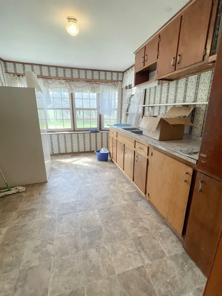 986 Old Mail Road Crossville TN 38555