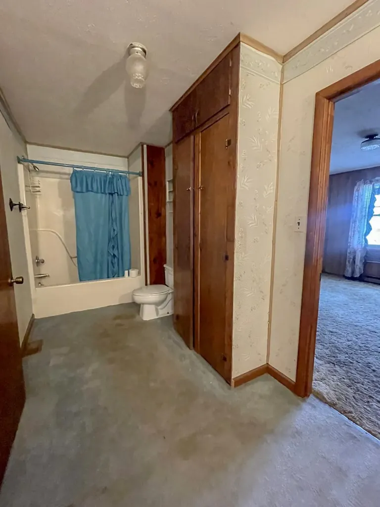 986 Old Mail Road Crossville TN 38555