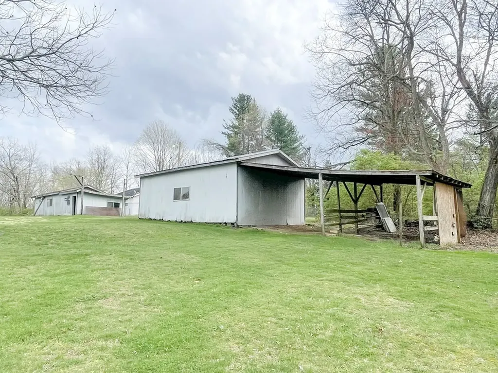 986 Old Mail Road Crossville TN 38555