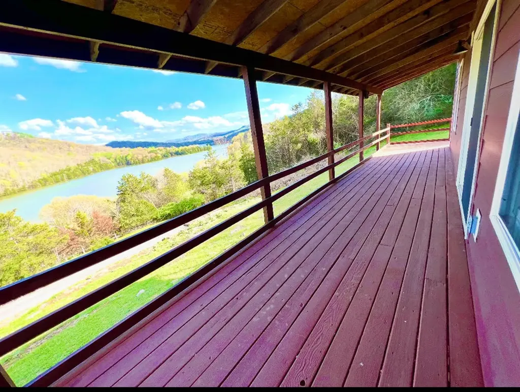 247 Guy Maddox Lane Granville TN 38564