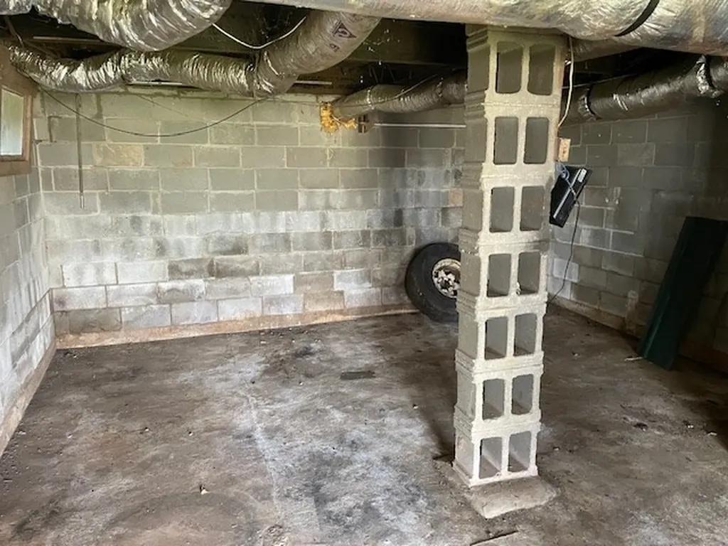 6158 Old Smithville Highway S Sparta TN 38583