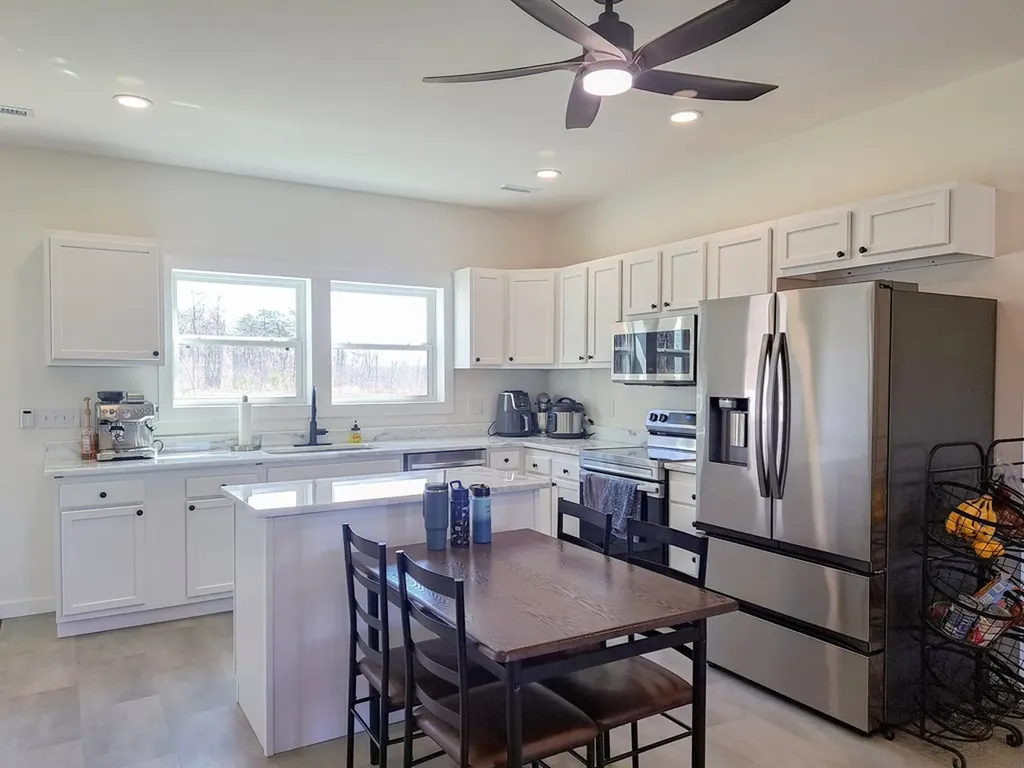 4907 Newton Road Crossville TN 38572