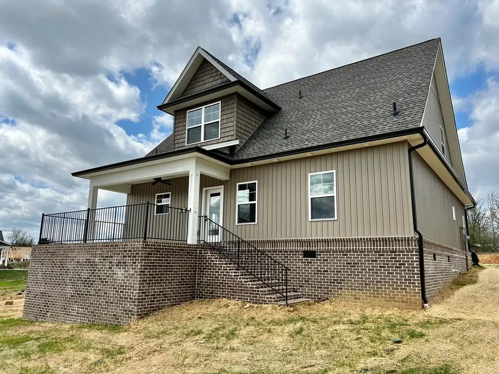 1351 Kensington Circle Cookeville TN 38501