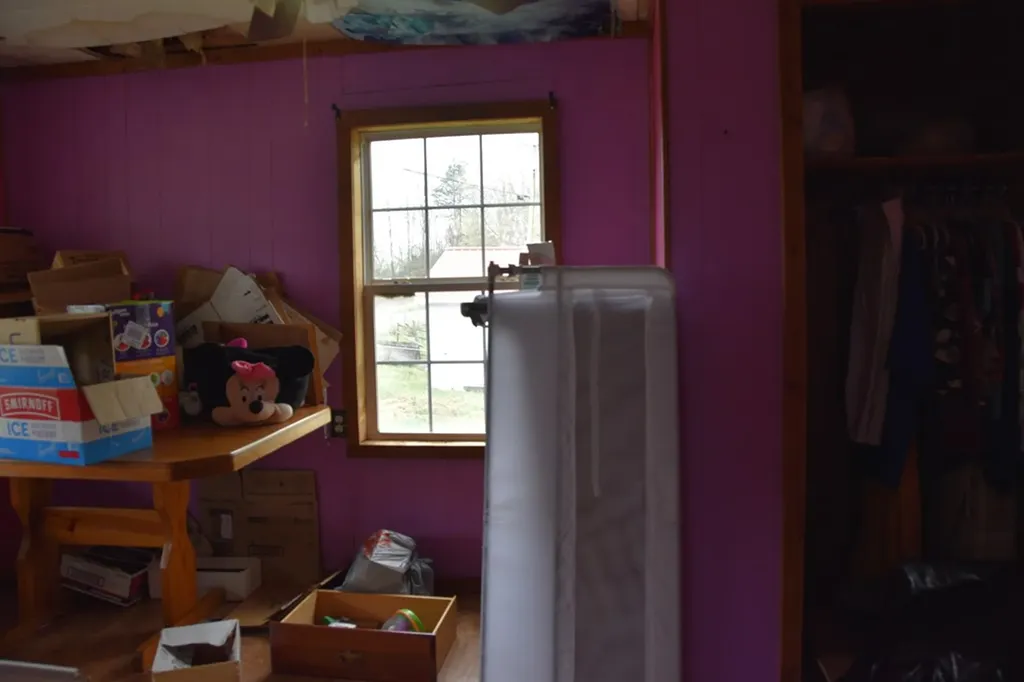 5128 Cove Creek Road Byrdstown TN 38549