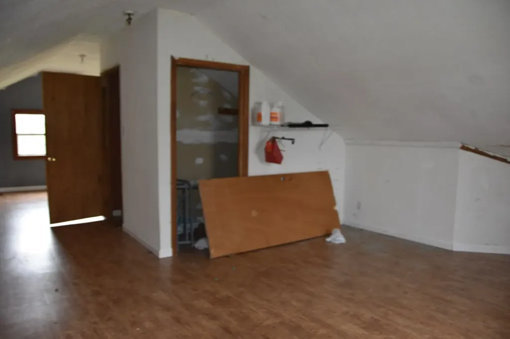 5128 Cove Creek Road Byrdstown TN 38549