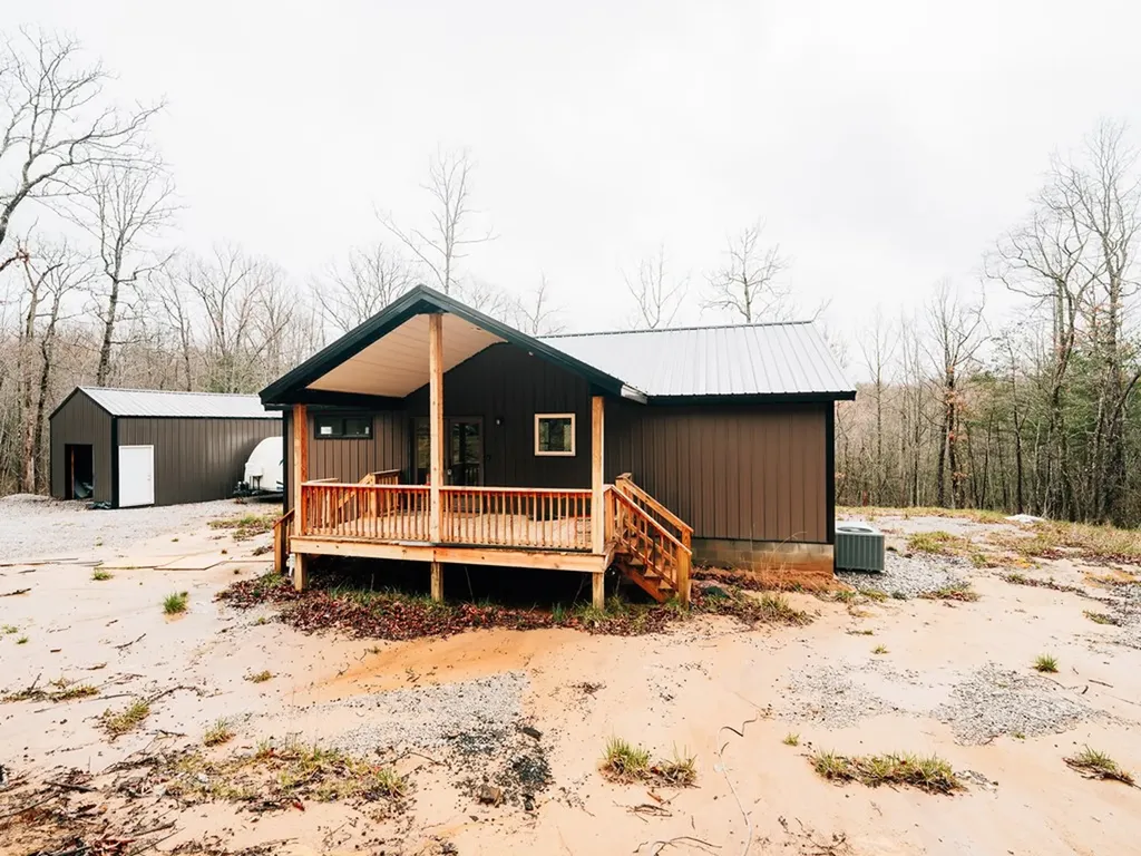 813 Bluebird Ridge Jamestown TN 38556