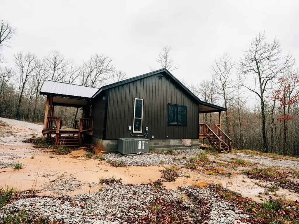 813 Bluebird Ridge Jamestown TN 38556