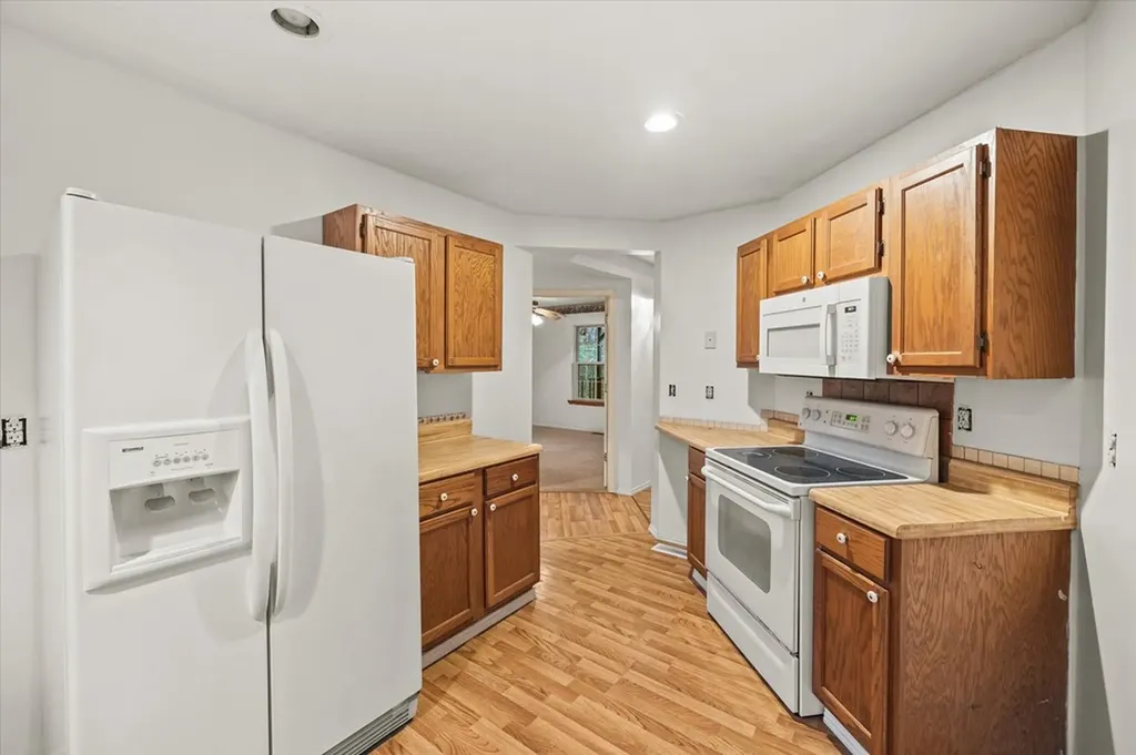 1180 Hopkins Hollow Road Gainesboro TN 38562