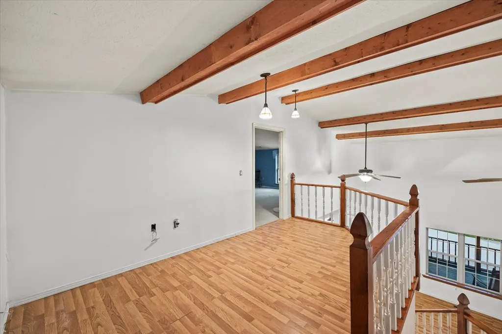 1180 Hopkins Hollow Road Gainesboro TN 38562