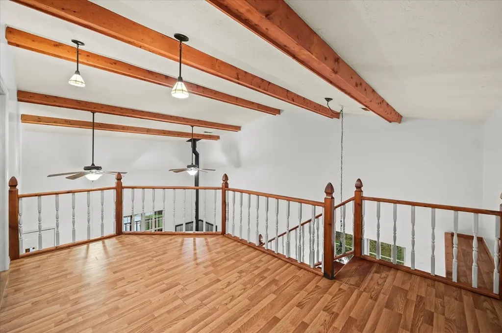 1180 Hopkins Hollow Road Gainesboro TN 38562